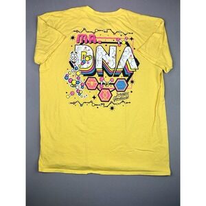 Universal Studios Men's XL Jurassic World Mr. DNA Yellow Graphic Tee Shirt